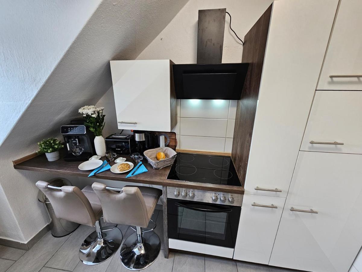 Exklusives Und Helles Dachgeschoss-Apartment No 3 Im Zentrum Von Kassel, Schnelles 1Gbit Internet, Geschirrspueler, Boxspringbetten Extérieur photo