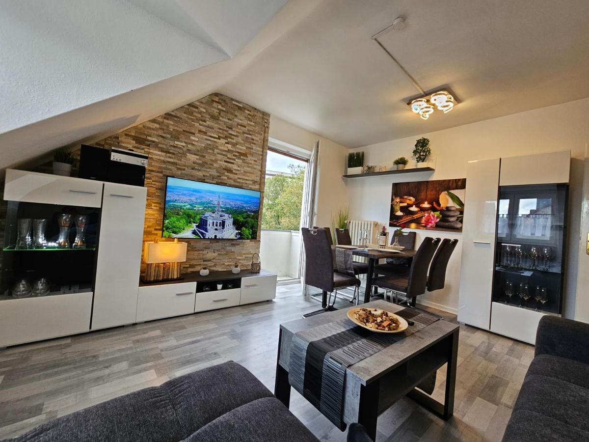 Exklusives Und Helles Dachgeschoss-Apartment No 3 Im Zentrum Von Kassel, Schnelles 1Gbit Internet, Geschirrspueler, Boxspringbetten Extérieur photo