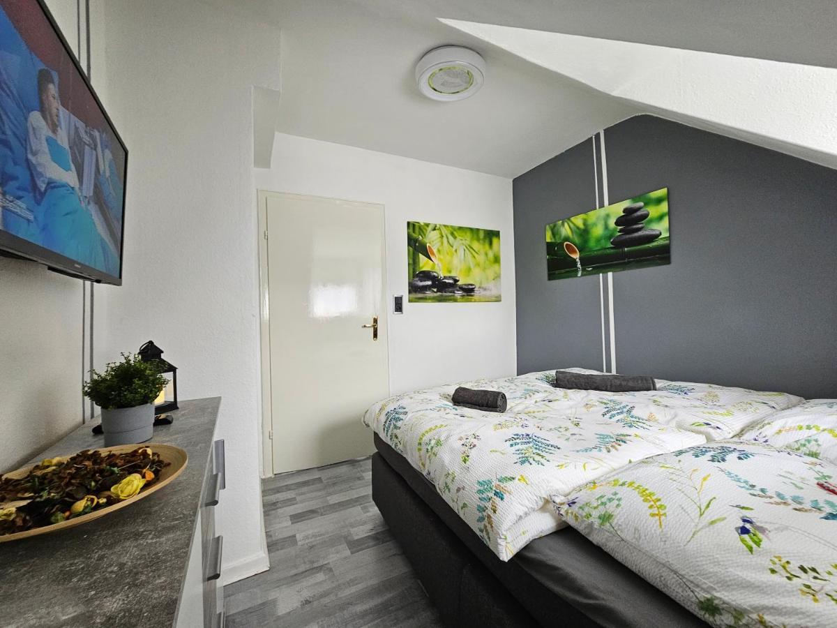 Exklusives Und Helles Dachgeschoss-Apartment No 3 Im Zentrum Von Kassel, Schnelles 1Gbit Internet, Geschirrspueler, Boxspringbetten Extérieur photo