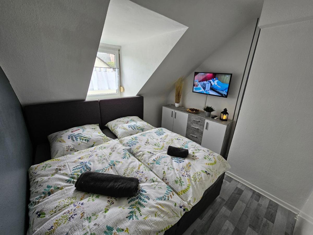 Exklusives Und Helles Dachgeschoss-Apartment No 3 Im Zentrum Von Kassel, Schnelles 1Gbit Internet, Geschirrspueler, Boxspringbetten Extérieur photo